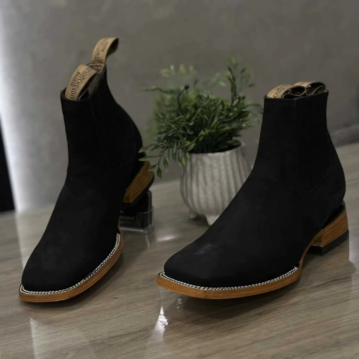 Bota LOMÁN +3 REGALOS: Cinturón, Funda y Sombrero